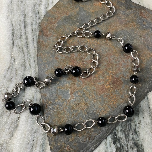 Black goes with everything black greige beaded silver chain necklace dangle 23” - Picture 1 of 9